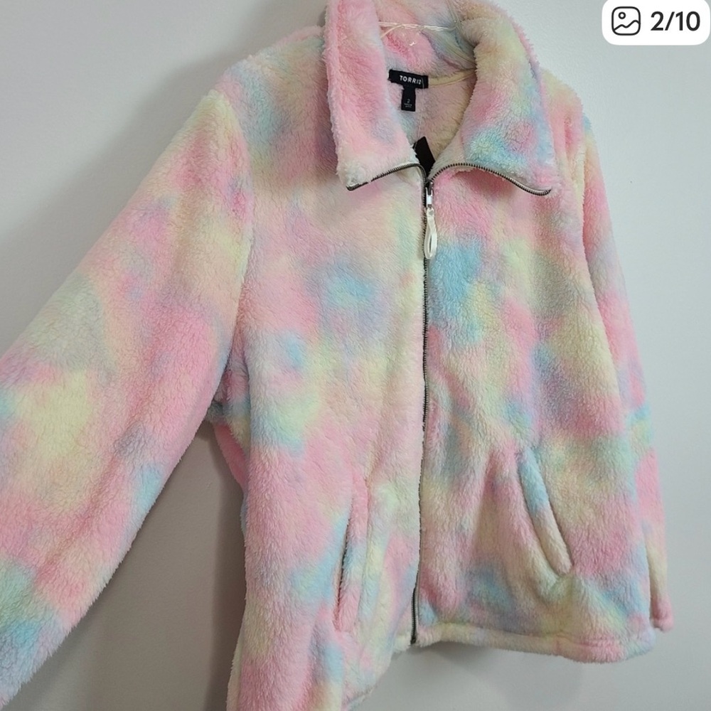 Nearly new! Torrid size 1 (1X) Pastel Rainbow Tie Dye Teddy Sherpa Zip Up Jacket - Picture 6 of 11